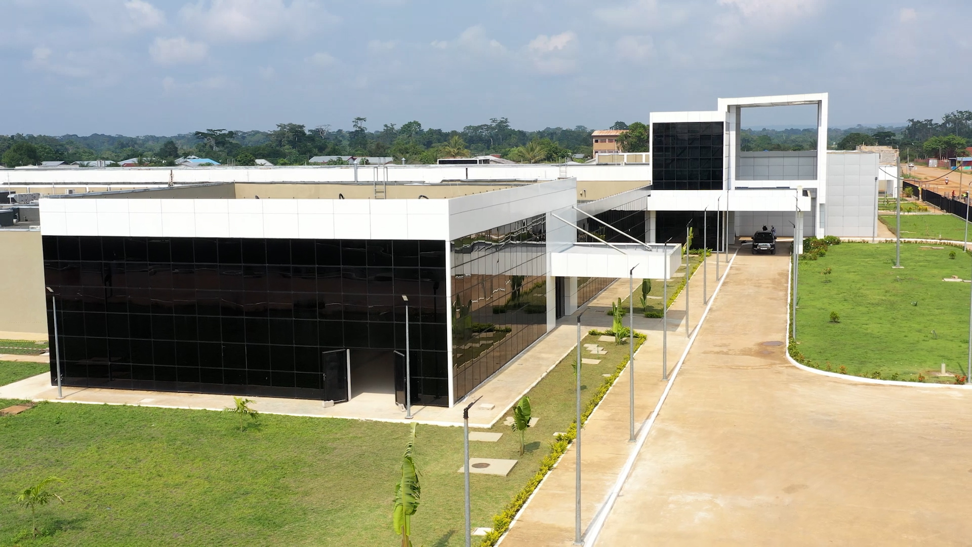 NOUVEL HÔPITAL GÉNÉRAL DE OUESSO