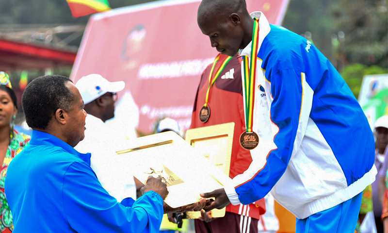 L&rsquo;AFRIQUE DE L&rsquo;EST A NOUVEAU SUR LE PODIUM DU SEMI MARATHON DE BRAZZAVILLE