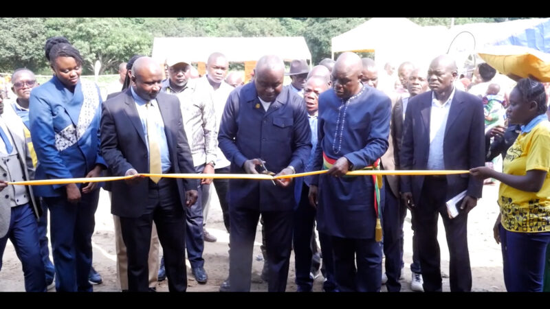 MTN OFFRE UN COLLÈGE AUX ENFANTS D&rsquo;EKOUASSENDE