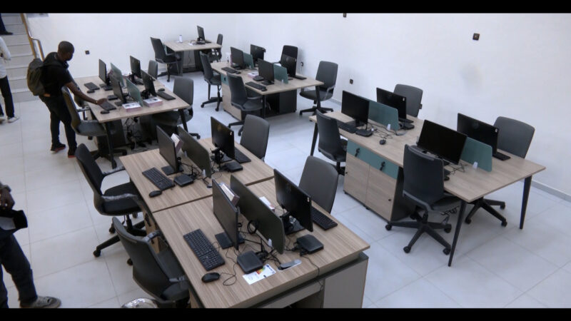 TROIS ESPACES MODERNES DE RECHERCHE GRÂCE À MTN