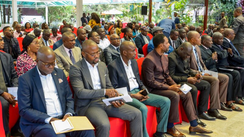 LES MEDIAS FIXES SUR LES NOUVELLES DIRECTIVES FACE A LA PRESIDENTIELLE