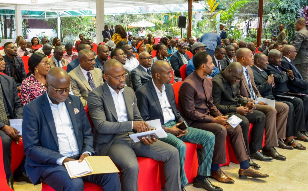 LES MEDIAS FIXES SUR LES NOUVELLES DIRECTIVES FACE A LA PRESIDENTIELLE