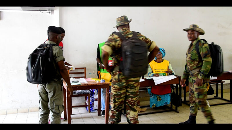 LE VOTE PAR ANTICIPATION DES FORCES ARMÉES
