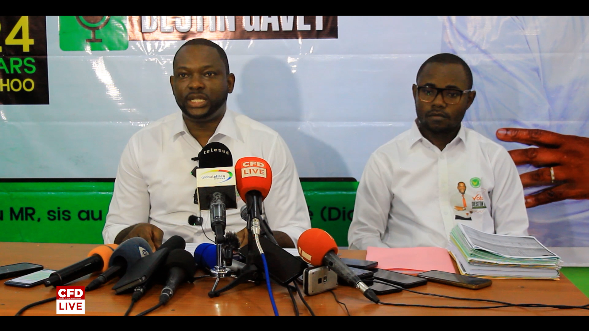 GAVET REJETTE LES RÉSULTATS DES VOTES