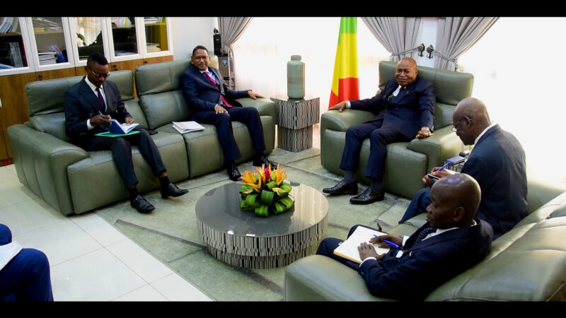 LE MINISTRE ESSONGO REÇOIT ABDOURAHAMANE DIALLO